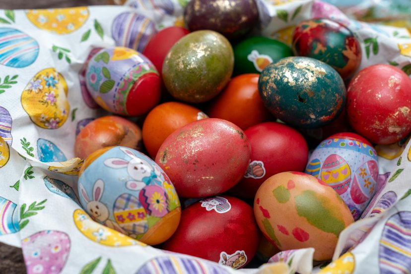 decorate easter eggs